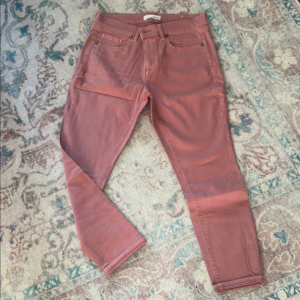 LOFT Pink Skinny Jeans Fashion-Forward Style